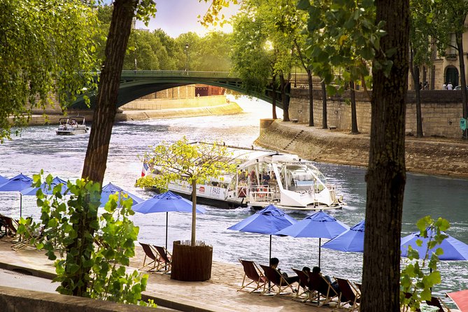 Paris Seine River Hop-On Hop-Off Sightseeing Cruise by Batobus - Stop 4: Quai Malaquais and Saint-Germain
