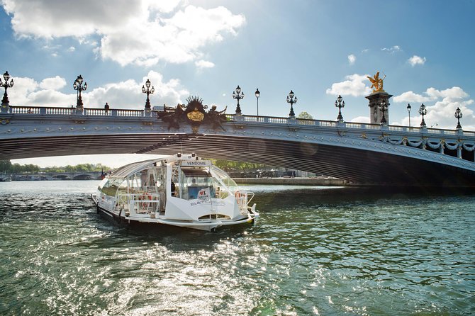 Paris Seine River Hop-On Hop-Off Sightseeing Cruise by Batobus - Why the Seine route works so well