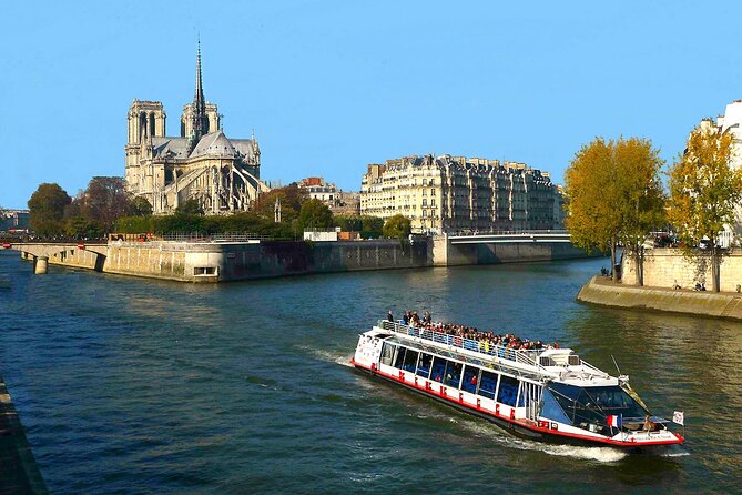 Paris Seine River Sightseeing Cruise Tour - A gentle introduction to Paris from the Seine