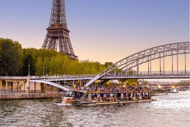 Paris Seine River Sightseeing Cruise Tour - Daylight, sunset, or Paris after dark