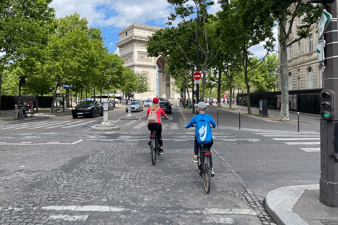 Paris: Small Group Highlights E-Bike Guided Tour - The Champs-Élysées and Arc de Triomphe