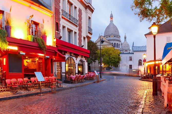 Paris: Small Group Moulin Rouge &Sacré Cœur Montmartre Tour - La Bonne Franquette and the old café culture