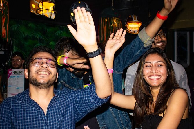 Paris: The Original Pub Crawl + Free Shots + VIP Club Entry - What this Paris night out is really offering