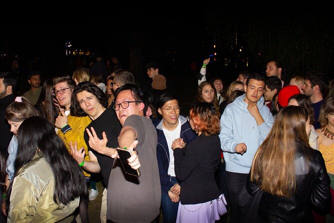 Paris: The Original Pub Crawl + Free Shots + VIP Club Entry - Who will enjoy this most