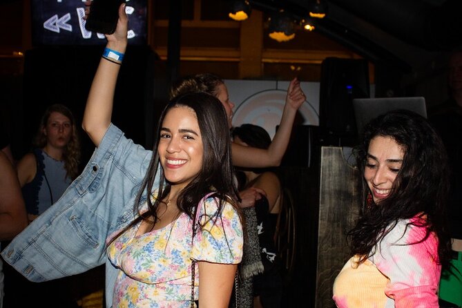 Paris: The Original Pub Crawl + Free Shots + VIP Club Entry - A realistic four-hour plan