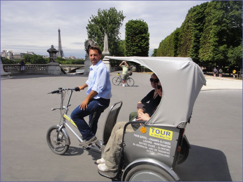 Paris Tuk-Tuk: 2, 4 or 6H First Highlights & Parisian Areas - The guides make the difference
