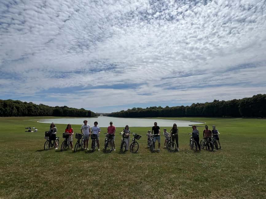 Paris: Versailles Golf Cart & Bike Tour with Palace Entry - Grand Trianon and the Return by Canal