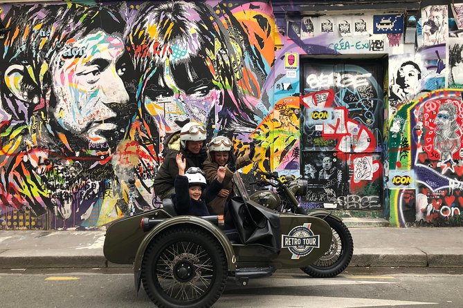 Paris Vintage Private City Tour on a Sidecar Motorcycle - Eiffel Tower views and the Arc de Triomphe