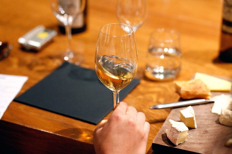 Paris: Wine and Cheese Lunch - The Sommelier Makes or Breaks the Afternoon