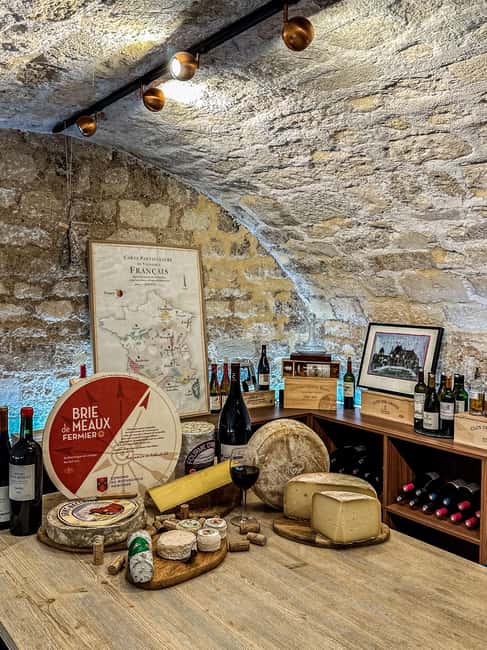 Paris: Wine & Cheese Tasting Master Class Near Eiffel Tower - Five wines that trace French terroir