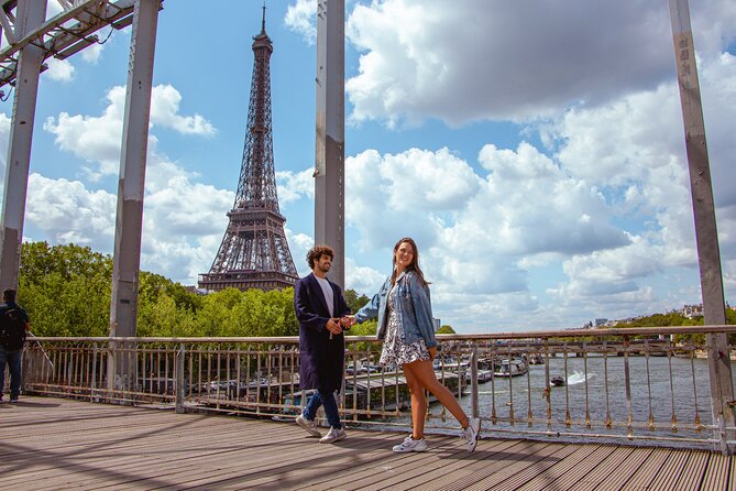 Paris: Your Own Private Photoshoot at the Eiffel Tower - Is $33.88 Good Value?