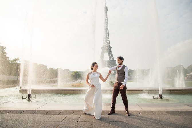 Parisian Life Style Private Photo Shoot at Eiffel Tower - Is $151.17 per person good value?