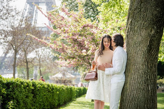 Parisian Life Style Private Photo Shoot at Eiffel Tower - Who will enjoy this private session most?