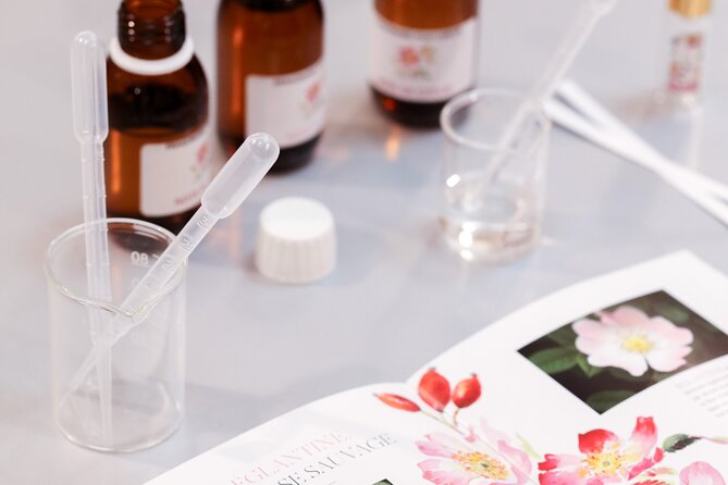 Perfume Making Class and Guided Visit of Fragonard Perfume Museum - Why this small Fragonard class works in Paris
