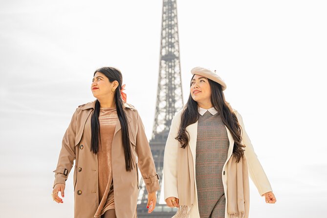 Photoshoot in Paris - Eiffel Tower - The 24-hour proof gallery and eight edited photos