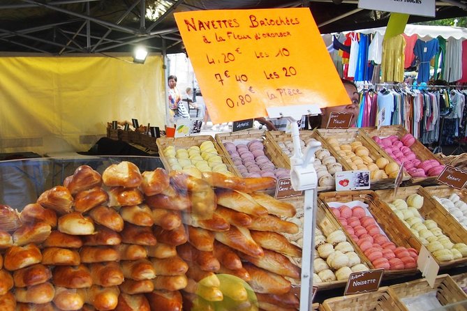 Picturesque Luberon - From AIX-EN-PROVENCE - What the guides add to the day