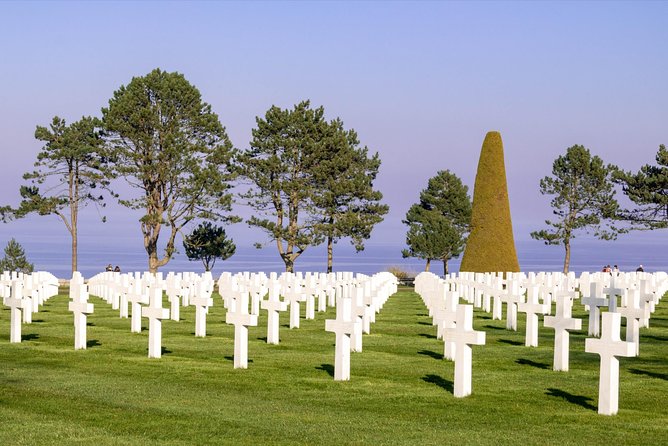 Pointe du Hoc,Omaha Beach, American Cemetery - Day trip from Paris to Normandy - Why this Normandy day trip is worth considering