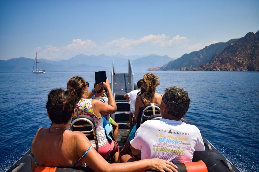 Porto: Scandola and Calanches of Piana Boat Trip - Leaving Porto for the Gulf