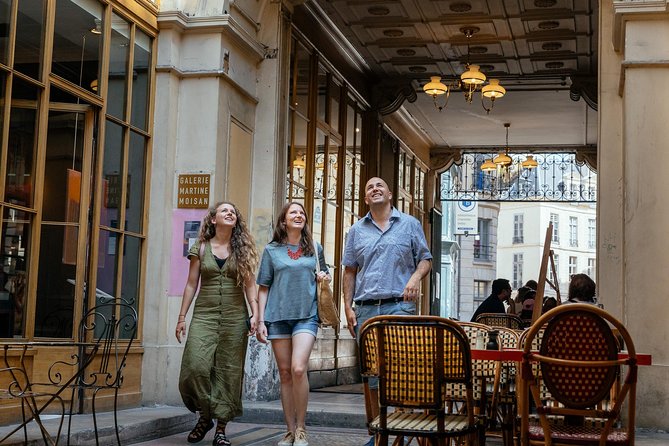 Private City Kickstart Tour: Paris - Starting at 37 Rue de la Bûcherie near Notre Dame