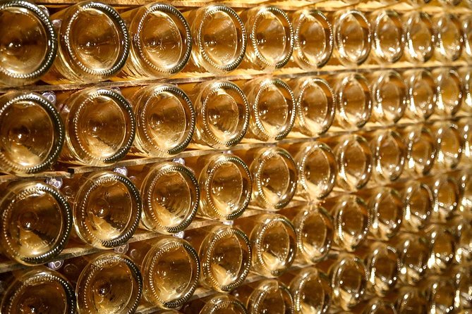 Private Full Day Tour - Visit of 3 Champagne Growers from Reims. - Lunch at Why Not in Épernay