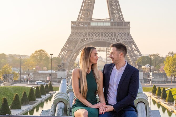 Private Guided Professional Photoshoot by the Eiffel Tower - Choosing between sunrise, morning, and busier hours