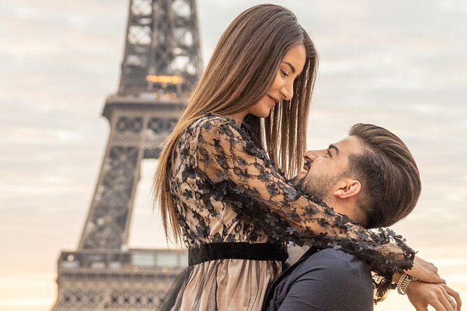 Private Guided Professional Photoshoot by the Eiffel Tower - The Eiffel Tower locations and what you can expect