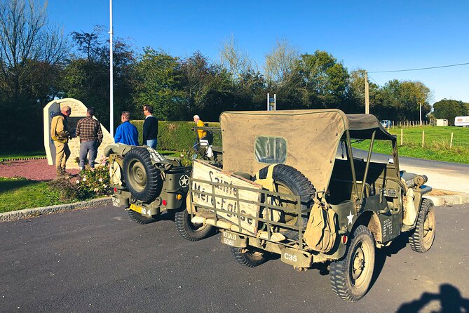 Private Guided Tour in WW2 Jeep of the Landing Beaches - Sainte-Mère-Église and the famous church