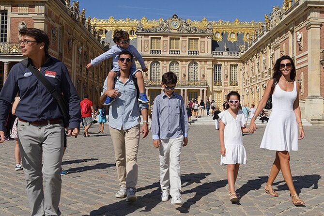 Private Half-Day Trip to Versailles from Paris with Macarons - The drive back to Paris and the five-hour schedule