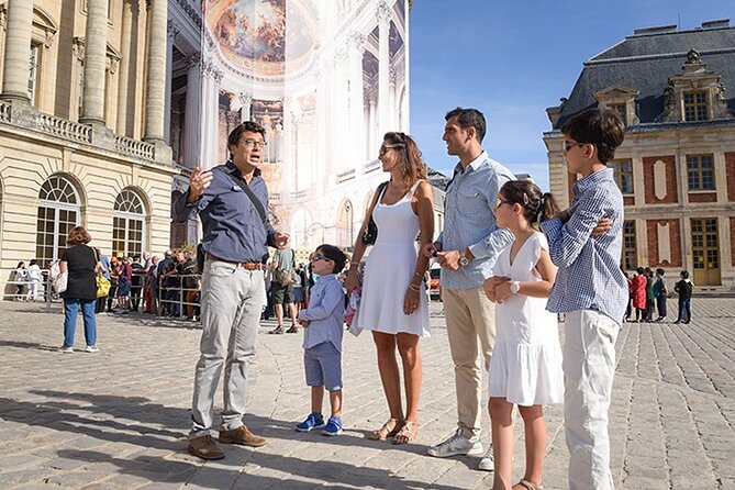 Private Half-Day Trip to Versailles from Paris with Macarons - What the macarons add to the experience