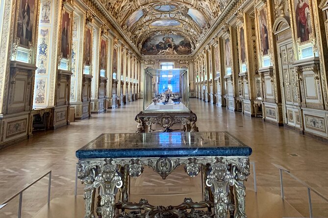 PRIVATE Louvre Wonders & Hidden Treasures Visit - Why a private Louvre visit can be worth it