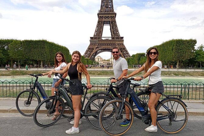 Private Paris E-bike city highlights tour - Why an e-bike makes sense for a first Paris visit
