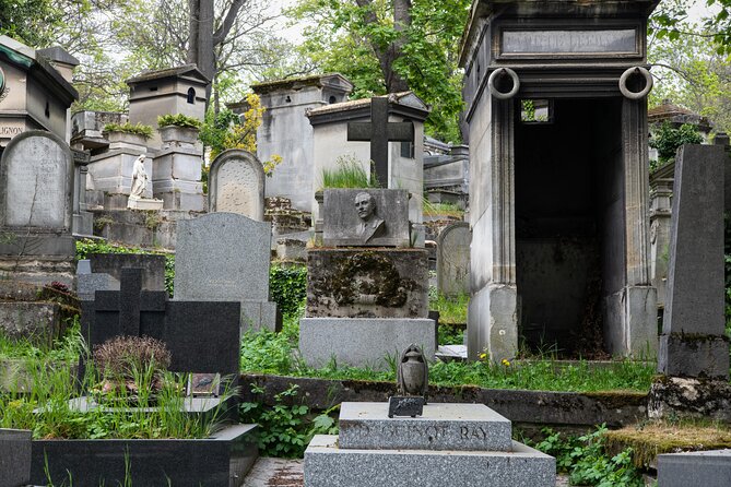 Private Père Lachaise Cemetery Walking Tour - The Walking Demands Are Real