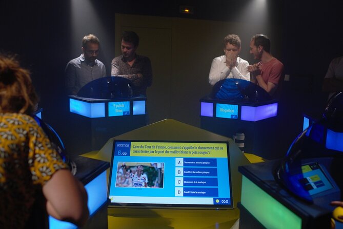 Private Quiz Game Session in Marseille - A game-show hour at 9 Rue Dragon
