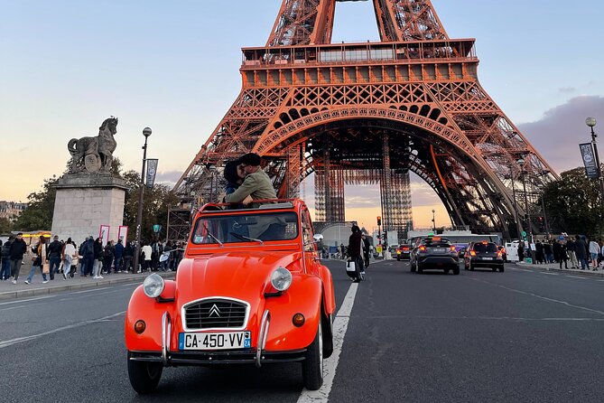 Private ride in a Citroën 2CV in Paris - 2h - Why a 2CV makes Paris feel different