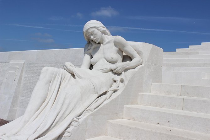 Private Round Trip Transfer to Vimy Ridge from Arras - The short drive to Vimy Ridge