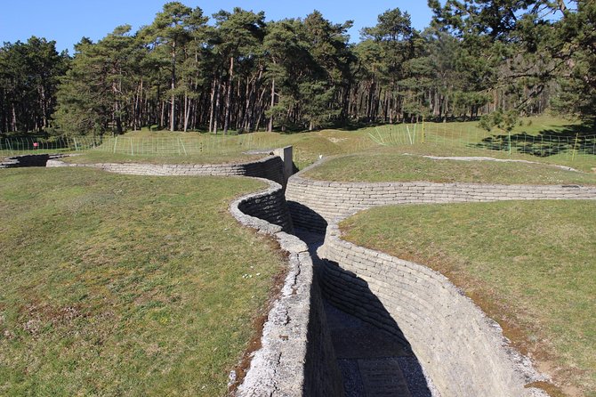 Private Round Trip Transfer to Vimy Ridge from Arras - Who will enjoy this experience most