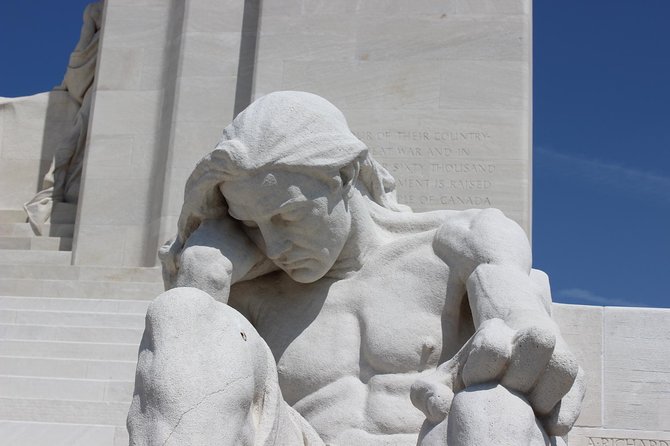 Private Round Trip Transfer to Vimy Ridge from Arras - Meeting Michel in Arras
