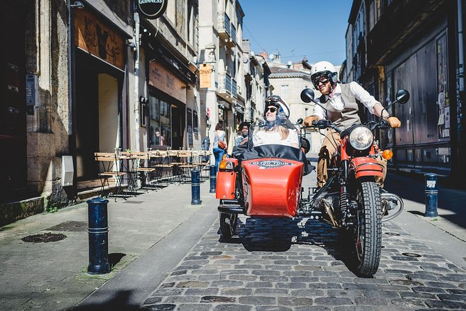 Private Tour of Bordeaux in a Sidecar 1h30 - Key points at a glance