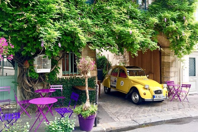 Private tour Paris Little-known places 2 hours in Citroën 2CV - Luxembourg Gardens and Saint-Germain-des-Prés