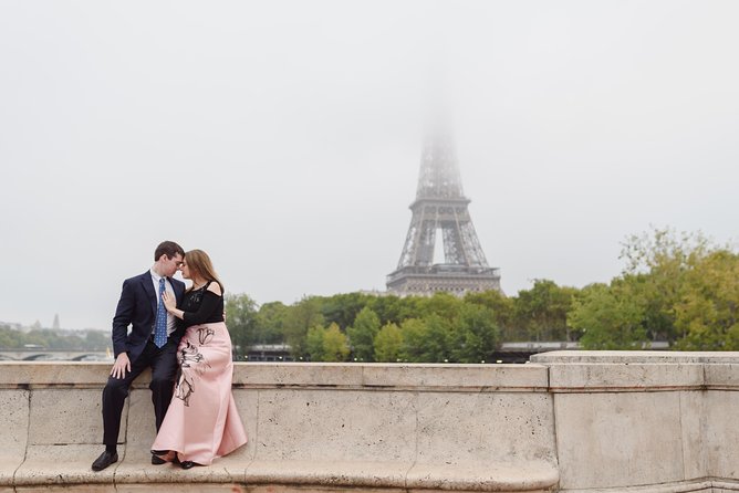 Private Tour: Personal Travel Photographer Tour in Paris - Bir-Hakeim Bridge: structure, symmetry, and a different Eiffel view