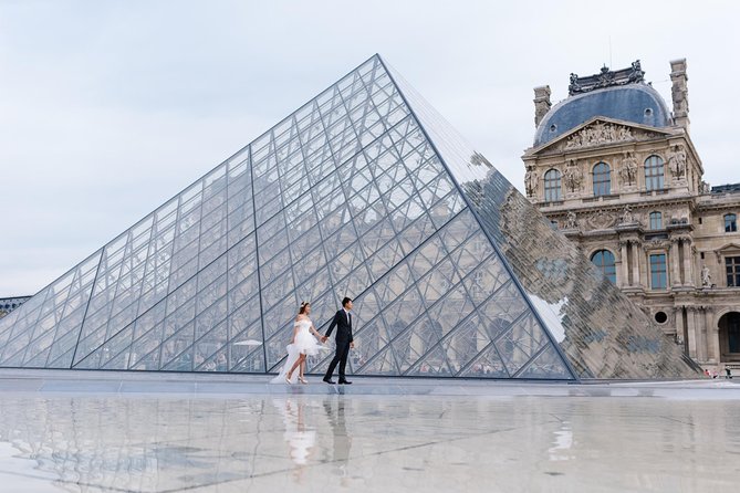 Private Tour: Personal Travel Photographer Tour in Paris - Champs-Elysees and Pont Alexandre III
