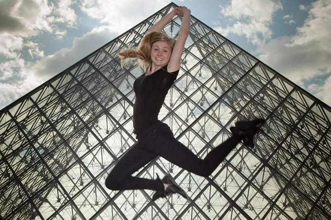 Professional Photo Shoot Walking Tour in Central Paris - Meeting Place Colette and Palais-Royal