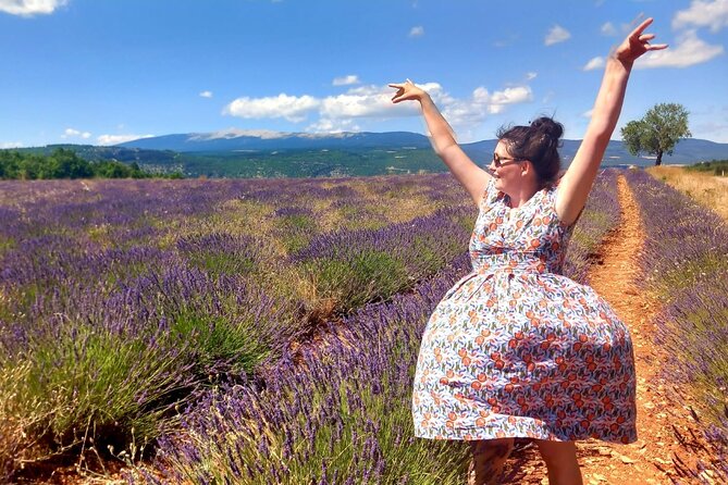 Provence Lavender Fields Tour from Aix-en-Provence - Local products and the question of shopping time