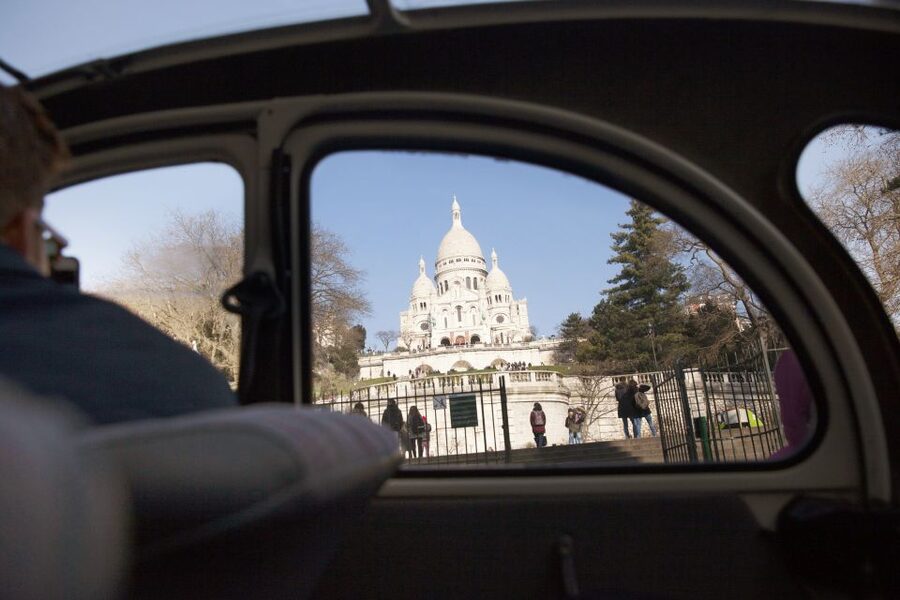 Romantic Paris Vintage Citroën 2CV Tour - The Champs-Élysées and Arc de Triomphe