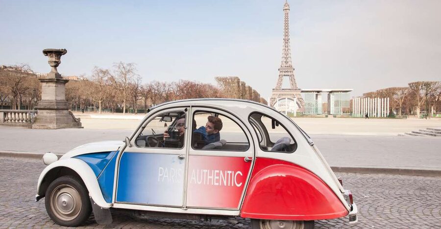 Romantic Paris Vintage Citroën 2CV Tour - From the Eiffel Tower to Trocadéro