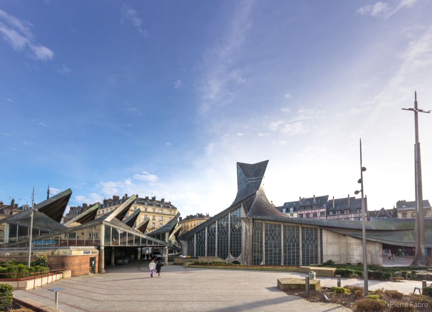 Rouen: Guided Tour of the Historic Center - The courthouse and Rouen’s civic power