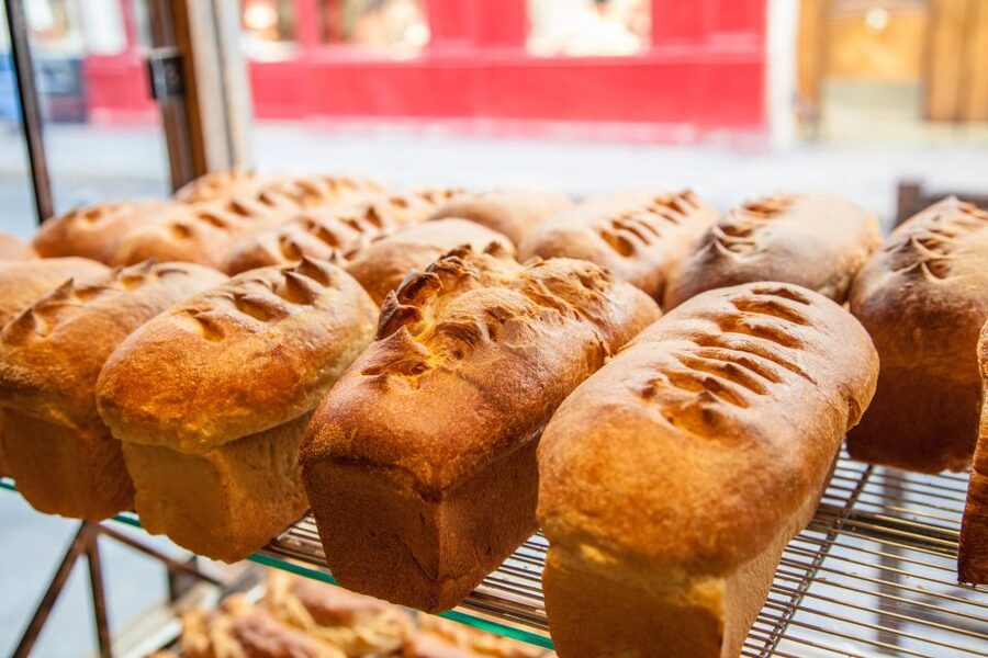 Saint-Germain-des-Prés: Pastry and Chocolate Walking Tour - Bread and savory stops keep the sugar manageable