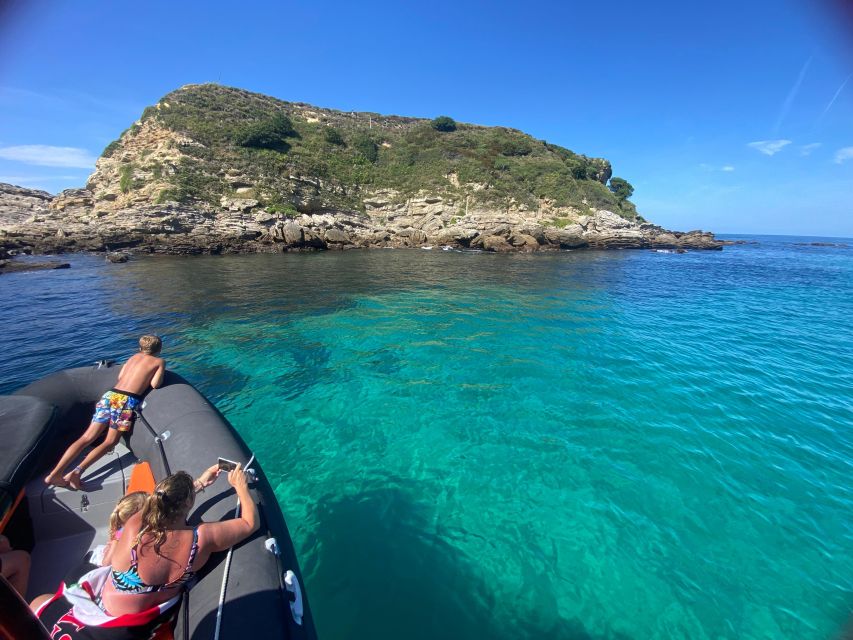 Saint-Jean-de-Luz, Basque country: Boat tour along the Coast - Hendaye and Hondarribia from the water