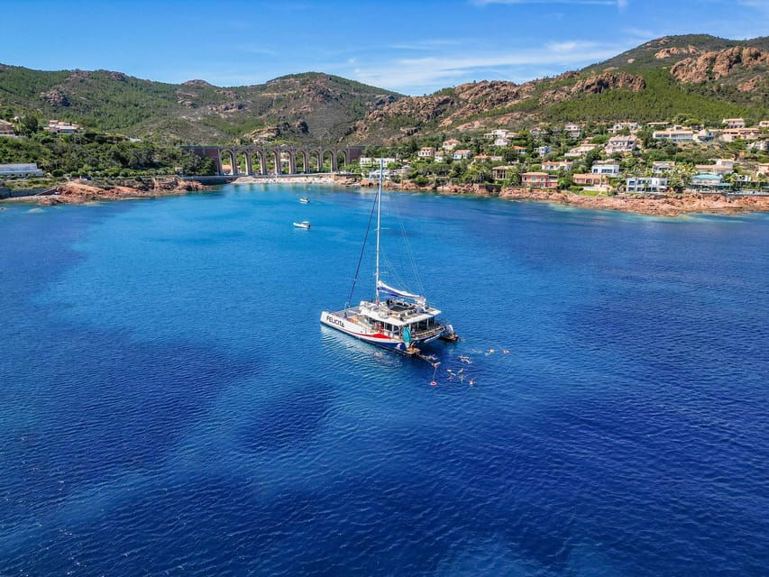 Saint Raphaël: Guided cruise, discover a beautiful coastline - Belle Époque Villas Along the Shore