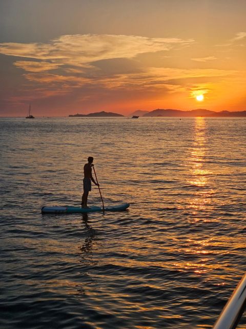 Saint-Raphaël : Sunset Cruise Cape Dramont & Golden Island - Who will enjoy this Saint-Raphaël cruise most